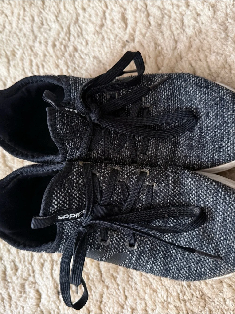 adidas comfort sleek daily